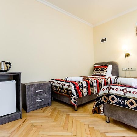 The Oldest Tbilisi Hotell Exteriör bild