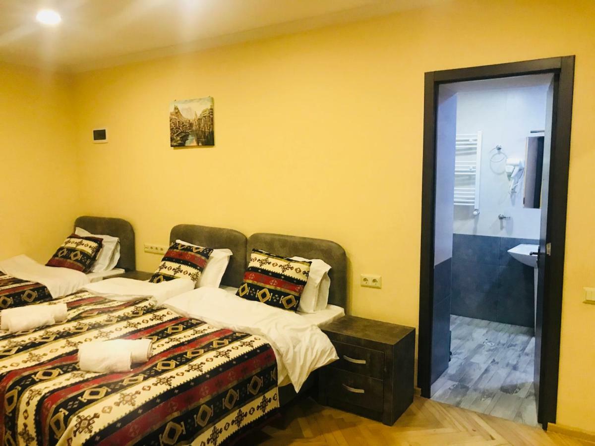 The Oldest Tbilisi Hotell Exteriör bild